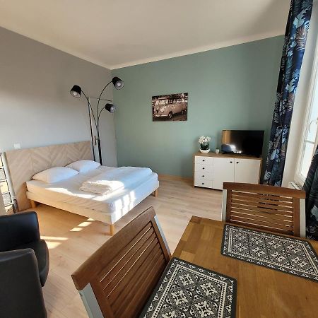 Appartement Meuble Renove Ideal Pour Curistes Ou Vacanciers La Roche-Posay Exterior foto